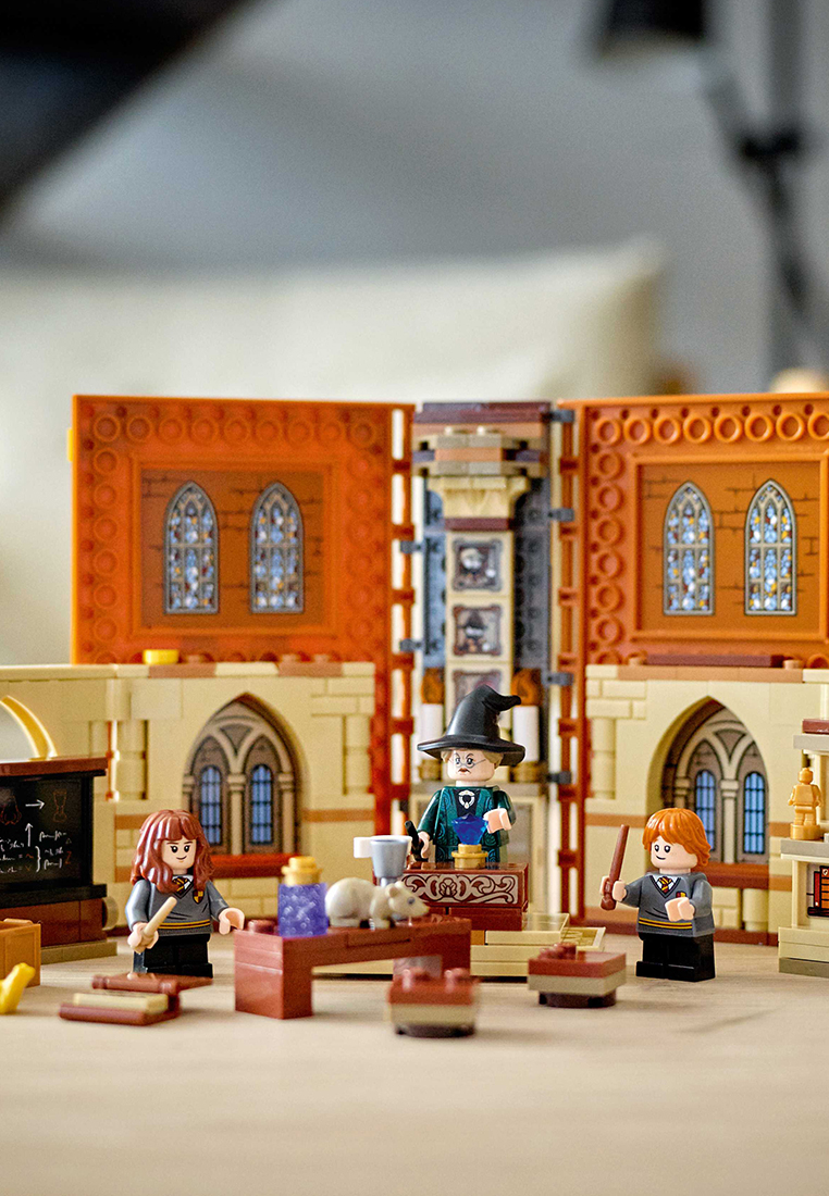 LEGO Harry Potter 76382 Учёба в Хогвартсе: Урок трансфигурации 36209170 вид 5